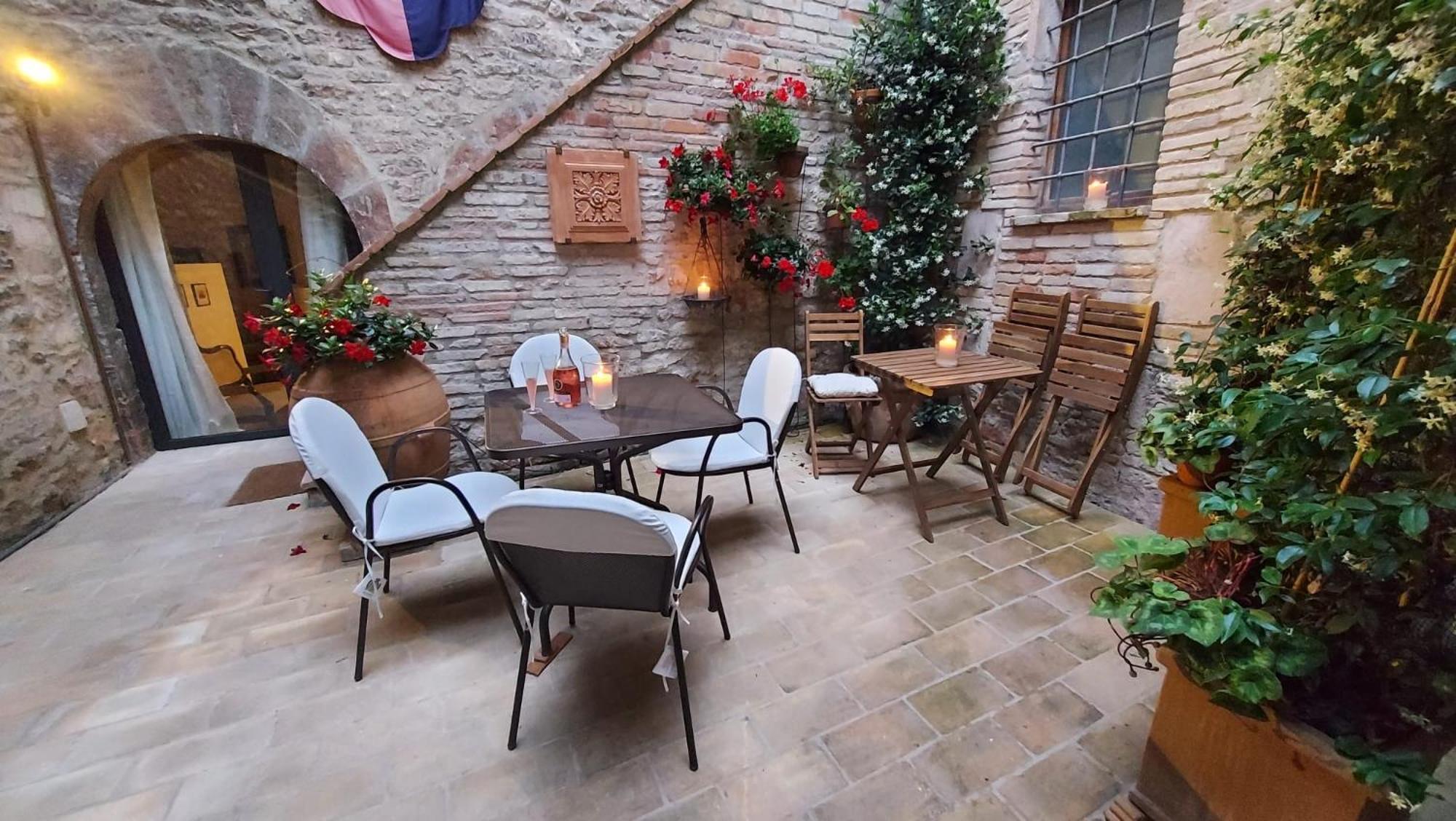 Saint Francis Apartment Assisi Exterior foto